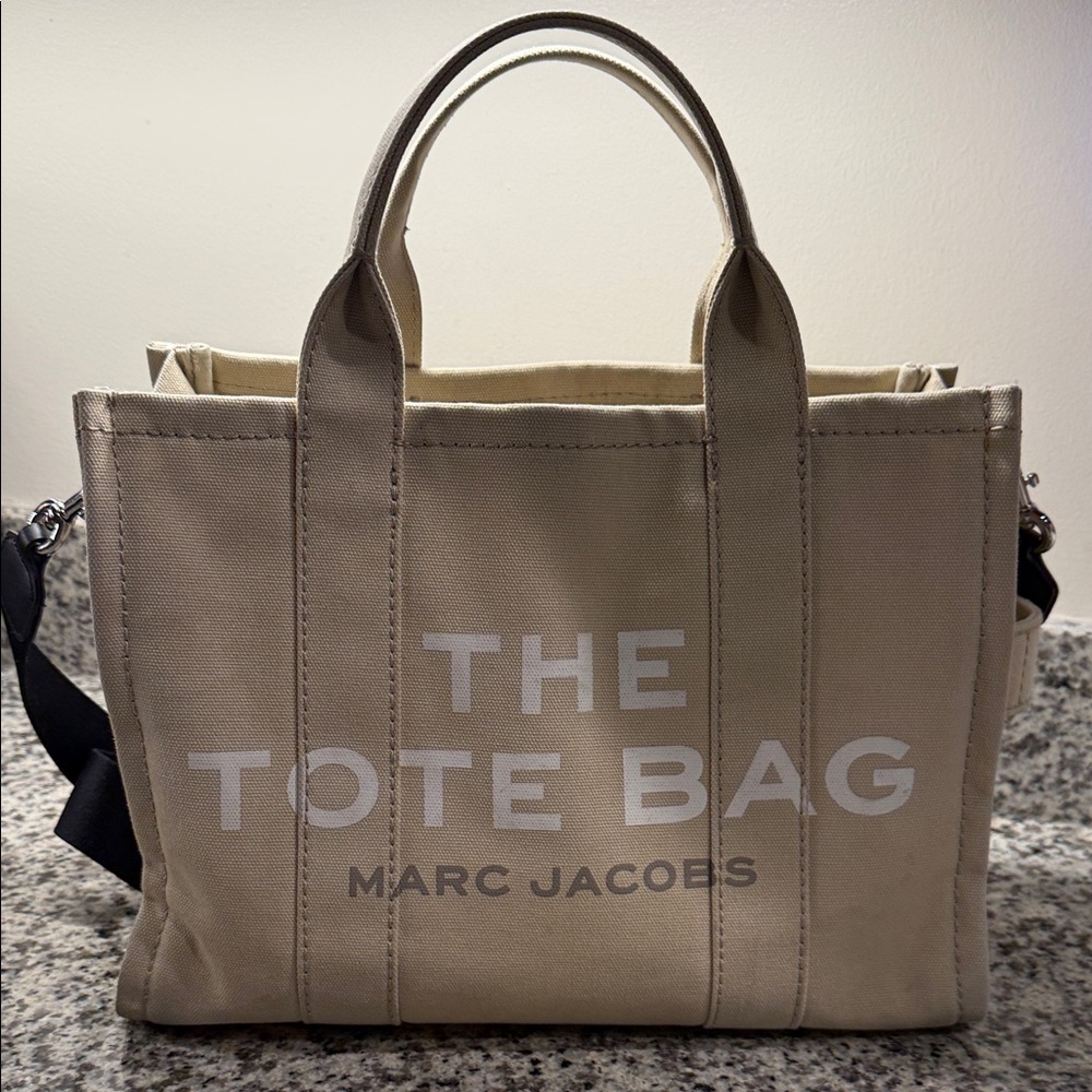 Marc Jacobs Tan Tote Bag